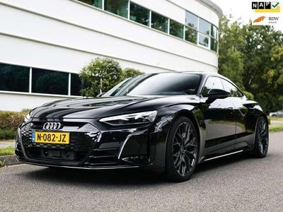 Zwart Gebruikt 2021 Audi e-tron GT quattro S-Line Sedan | € 44.950 (Iets duurder)