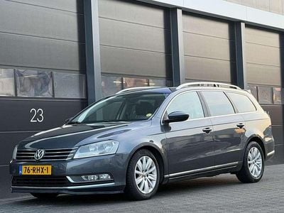 Grijs Occasion 2011 VW Passat Stationwagen | € 3.950 (Duur)
