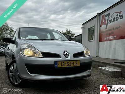 tweedehands Renault Clio 1.2-16V Nieuwe APK