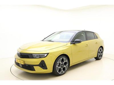 Geel Occasion 2025 Opel Astra Hatchback | € 40.645