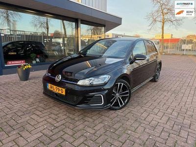 Zwart Gebruikt 2018 VW Golf VII GTE Hatchback | € 16.495 (Goede deal)
