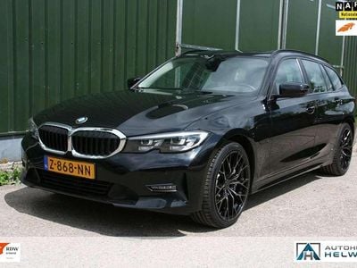 BMW 330e