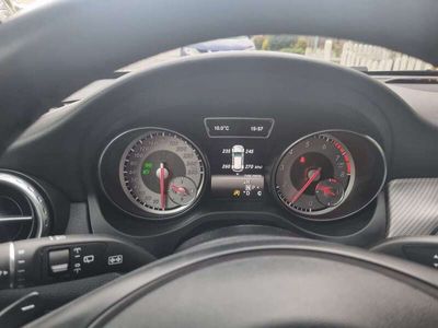 Mercedes GLA180