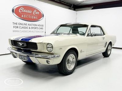 Wit Occasion 1966 Ford Mustang Coupé | € 29.000