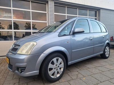 Grijs Gebruikt 2009 Opel Meriva MPV | € 2.249 (Eerlijke prijs)