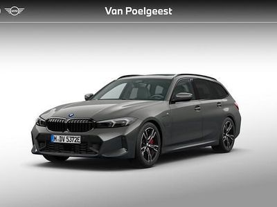 Grijs Nieuw 2025 BMW 330 Comfort Edition Stationwagen | € 73.393 (Eerlijke prijs)