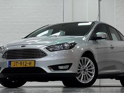 Grijs Occasion 2016 Ford Focus Titanium Hatchback | € 10.494 (Eerlijke prijs)