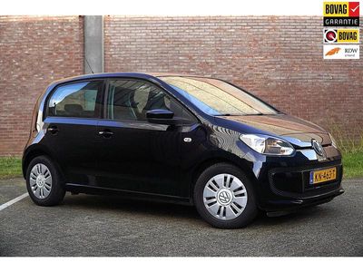 Zwart Occasion 2015 VW up! move up! Hatchback | € 7.250 (Eerlijke prijs)