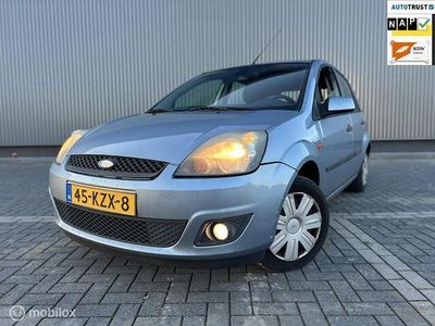 Occasion Ford Fiesta Ambiente 80 PK (58 kW) 2006 Blauw Hatchback