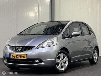 Grijs Occasion 2009 Honda Jazz Trend Hatchback | € 4.945 (Eerlijke prijs)