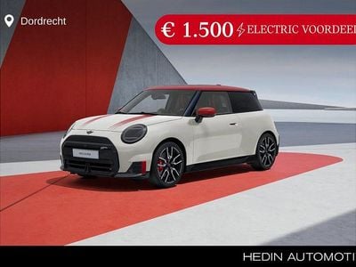 Nieuw Mini Cooper 114 kW (156 PK) 2025 Wit (metallic) Hatchback