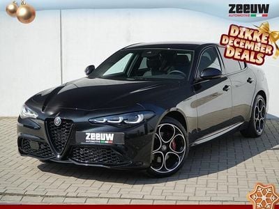 Zwart Gebruikt 2023 Alfa Romeo Giulia Competizione Sedan | € 55.900 (Eerlijke prijs)
