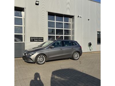 Mercedes B200