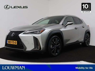 Lexus UX 250h