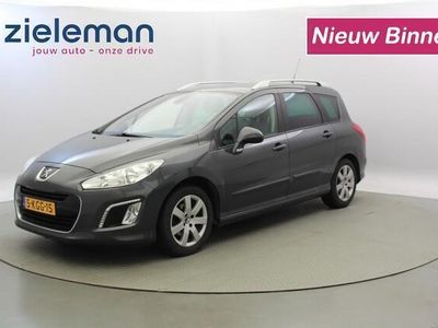 tweedehands Peugeot 308 1.6 e-HDi Blue Executive Automaat