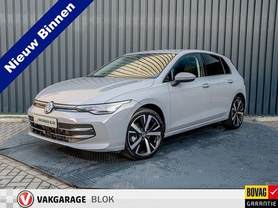Grijs Gebruikt 2024 VW Golf VIII Edition Hatchback | € 32.945 (Eerlijke prijs)