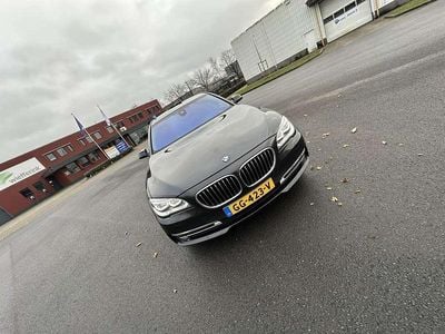 Grijs Gebruikt 2015 BMW 740 Executive Sedan | € 23.750