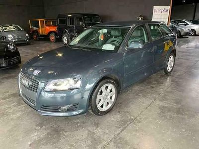 Grijs Gebruikt 2009 Audi A3 Attraction Sedan | € 8.990 (Duur)