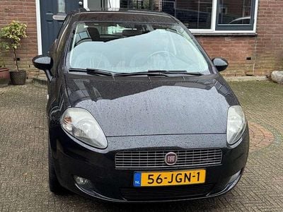 Zwart Gebruikt 2009 Fiat Grande Punto Racing Hatchback | € 1.500 (Eerlijke prijs)