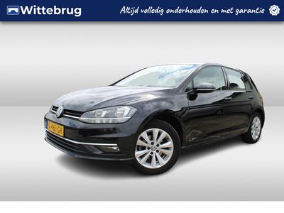 tweedehands VW Golf VII 1.0 TSI Comfortline Executive Comfort Navigatie / App-connect / Bluetooth / LM Velgen / Parkeersensoren / Highline interieur