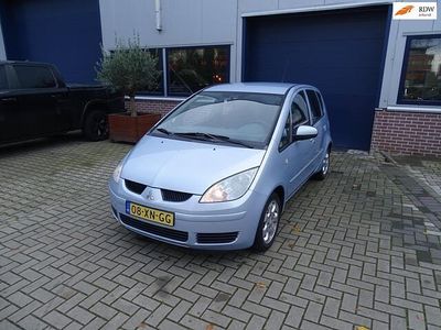 Blauw Gebruikt 2007 Mitsubishi Colt Invite Hatchback | € 2.350 (Eerlijke prijs)
