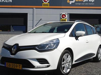 Wit Gebruikt 2018 Renault Clio GrandTour Zen Stationwagen | € 5.950 (Duur)