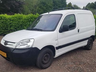 Overige Occasion 2005 Peugeot Partner Avantage MPV | € 3.450 (Iets duurder)