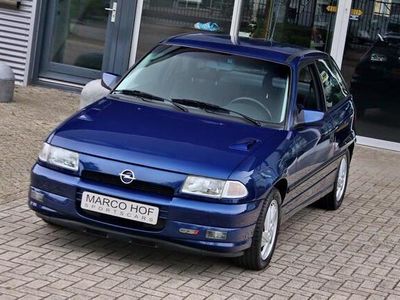 tweedehands Opel Astra 2.0i GSi 49.000km **Collectors item in mint condition**