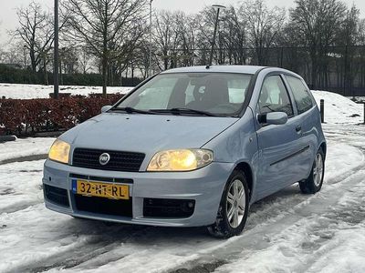 Occasion 2003 Fiat Punto Sedan | € 2.300 (Iets duurder)