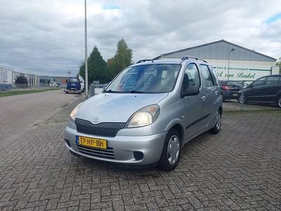 Toyota Yaris Verso