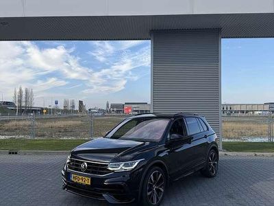 Zwart Occasion 2021 VW Tiguan R SUV | € 43.000 (Eerlijke prijs)