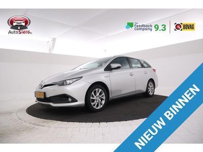 Toyota Auris Touring Sports