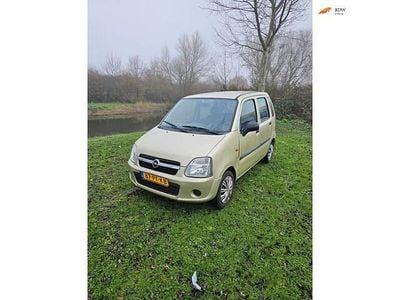 Opel Agila