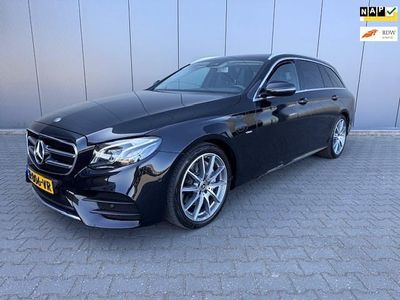 Zwart, metallic lak Gebruikt 2019 Mercedes E220 Style Stationwagen | € 28.750 (Duur)