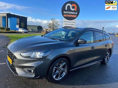 Grijs Occasion 2019 Ford Focus Business Edition Stationwagen | € 8.169