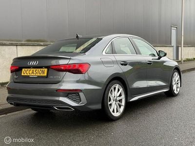 Grijs Gebruikt 2022 Audi A3 Comfort Sedan | € 24.750 (Eerlijke prijs)