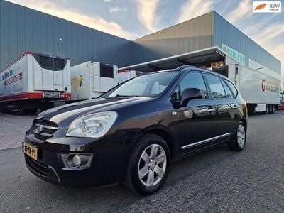 Zwart Gebruikt 2008 Kia Carens MPV | € 2.250
