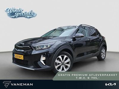 Aurora black pearl m Occasion 2024 Kia Stonic SUV | € 25.935 (Eerlijke prijs)