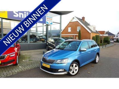 tweedehands Skoda Fabia Combi 1.2 TSI Ambition SCOUT PANO/TREKHAAK/NAVI/PDC