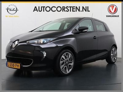 Zwart (parellak) Occasion 2016 Renault Zoe Zen Hatchback | € 7.440 (Iets duurder)