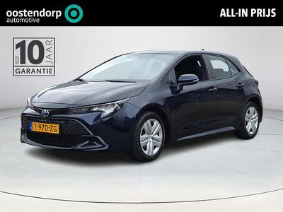 Blauw Gebruikt 2023 Toyota Corolla Hybrid Comfort Hatchback | € 25.950 (Goede deal)