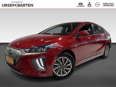 Rood Gebruikt 2020 Hyundai Ioniq Premium Hatchback | € 14.930 (Eerlijke prijs)