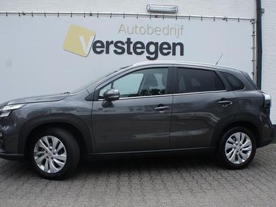Grijs Occasion 2025 Suzuki SX4 S-Cross SUV | € 30.950 (Eerlijke prijs)
