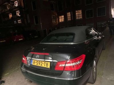 Mercedes E200