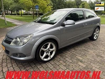 Opel Astra GTC