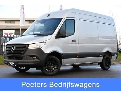 Zilver (metallic) Gebruikt 2021 Mercedes Sprinter Edition Van | € 28.995 (Eerlijke prijs)