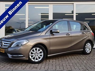 Occasion Mercedes B180 Ambition 123 PK (90 kW) 2012 Bruin (metallic) MPV