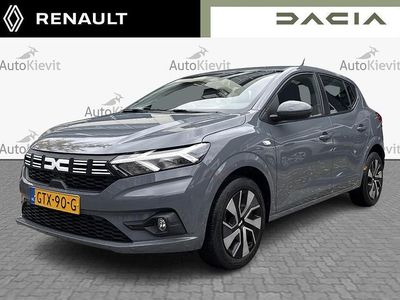 Grijs Occasion 2024 Dacia Sandero Expression Hatchback | € 17.450 (Eerlijke prijs)