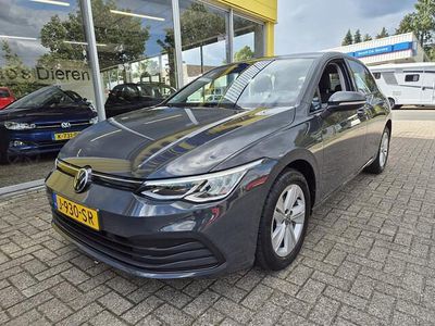 Grijs Occasion 2020 VW Golf VIII Hatchback | € 14.999 (Duur)