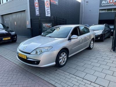 Occasion Renault Laguna III Dynamique 170 PK (125 kW) 2008 Grijs, metallic lak Hatchback
